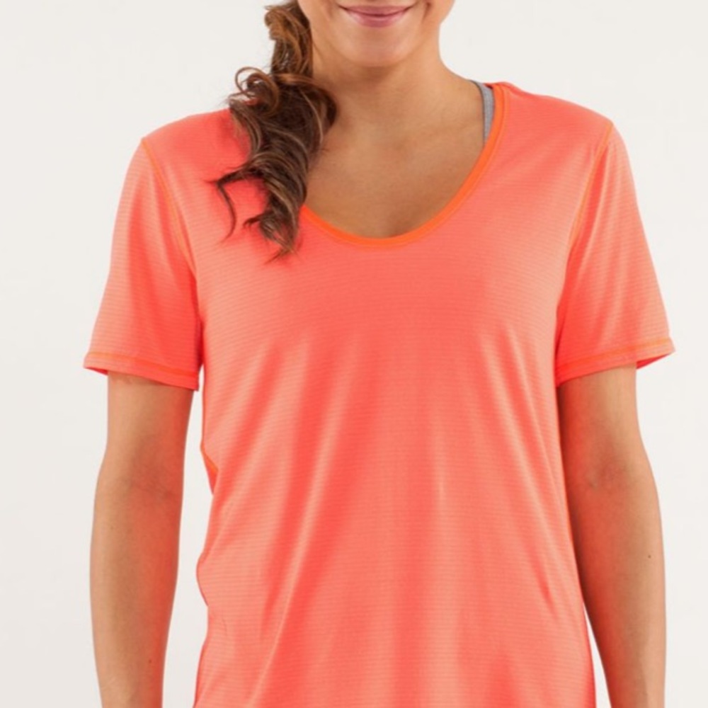 Lululemon Tie & Go Shortsleeved Tee